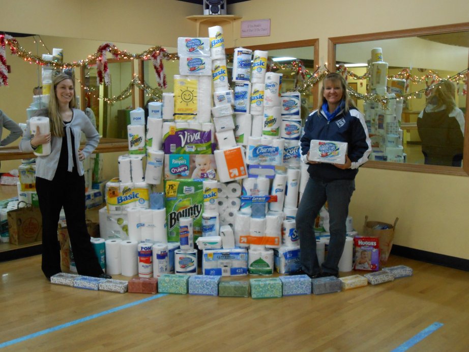 AMA collects paper goods for the Des Plaines Food Pantry.