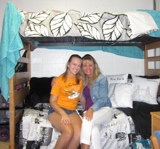 Kendall's Dorm Room