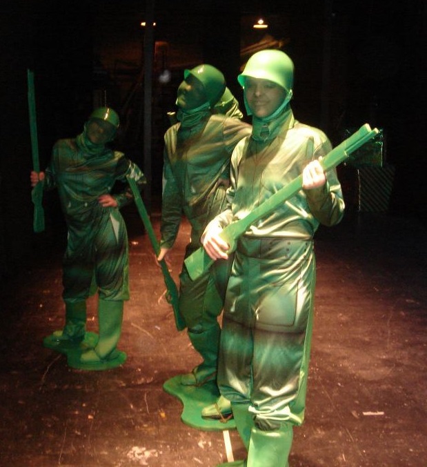 Army Men costumes in AMA show