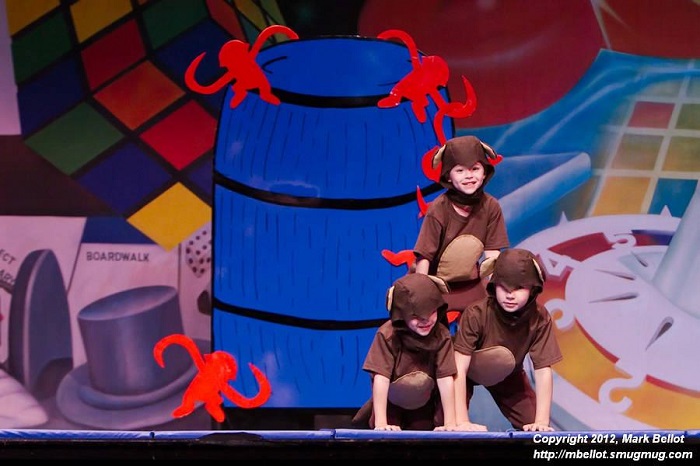Aww... little cuties perform during barrel of monkeys routine